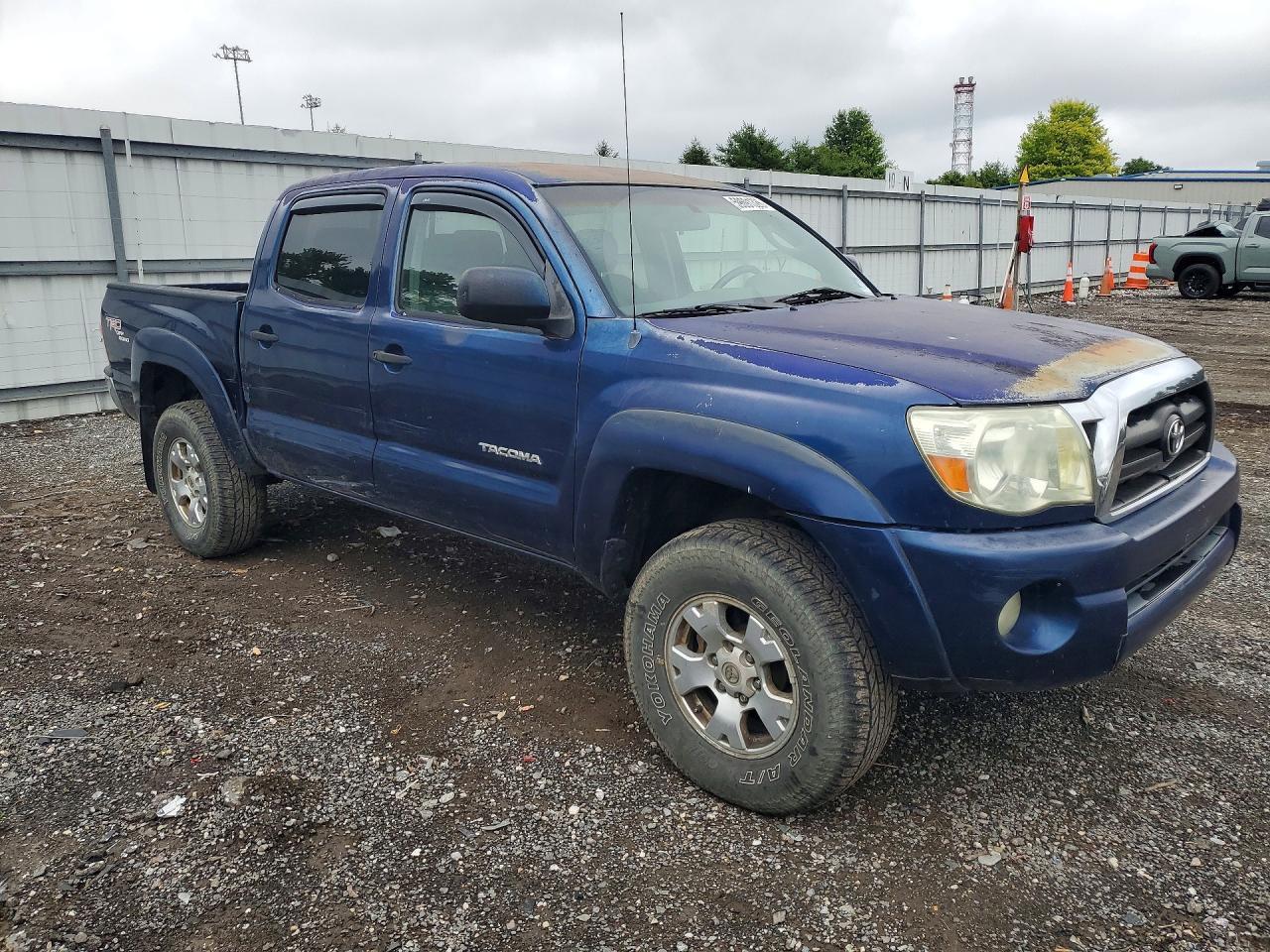 2007 Toyota Tacoma V6 - Image 4