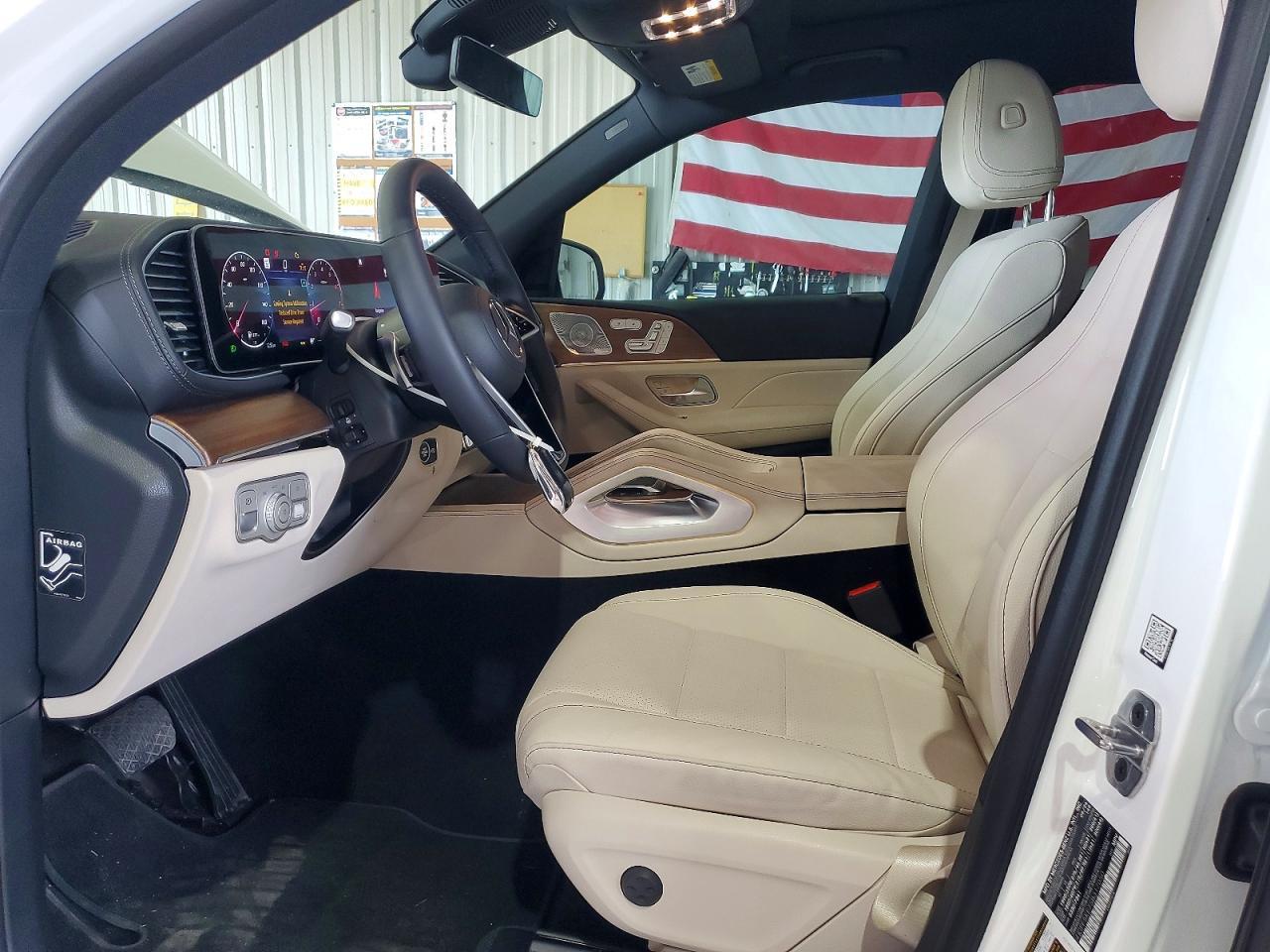 2025 Mercedes-Benz Gls 450 4Matic - Фото 7
