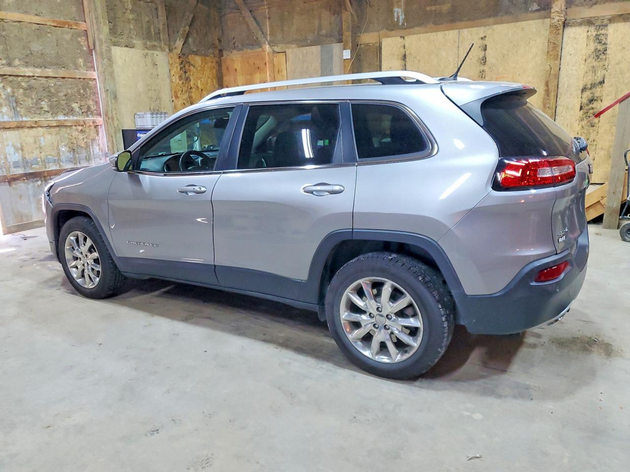 2015 Jeep Cherokee Limited - Image 2