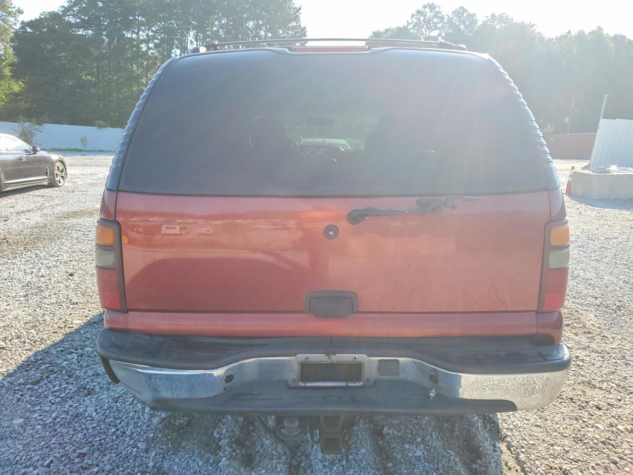 2002 Chevrolet Tahoe C1500 - Image 6