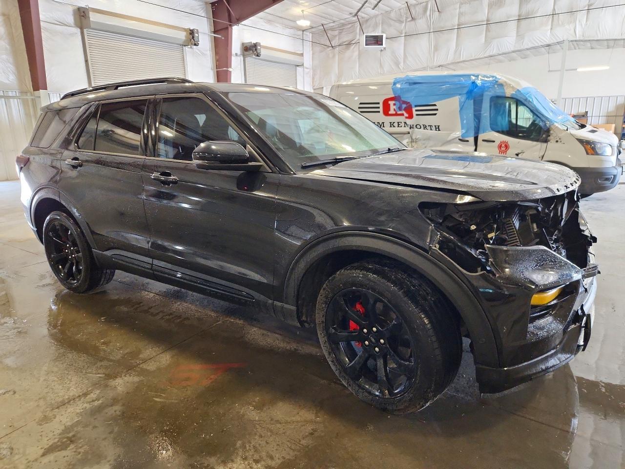 2020 Ford Explorer St - Image 4