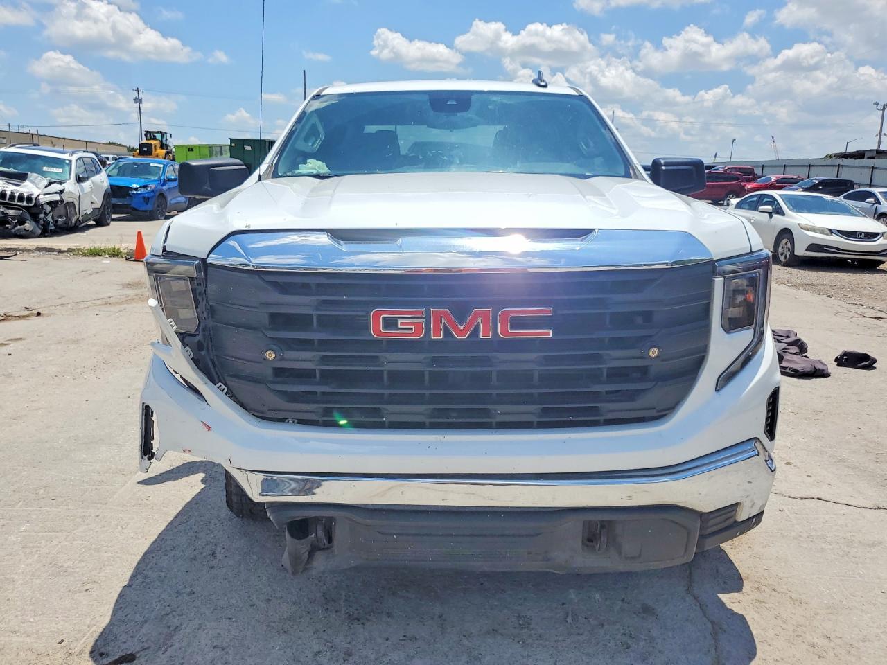 2025 GMC Sierra K1500 - Фото 5