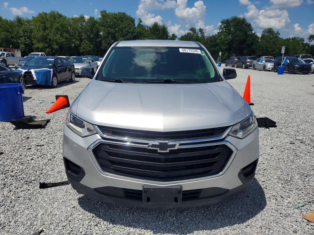 2019 Chevrolet Traverse Ls - Фото 5