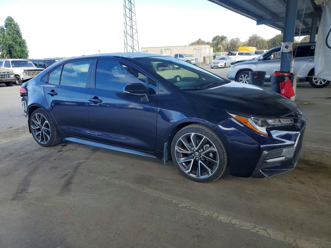 2020 Toyota Corolla Se - Image 4