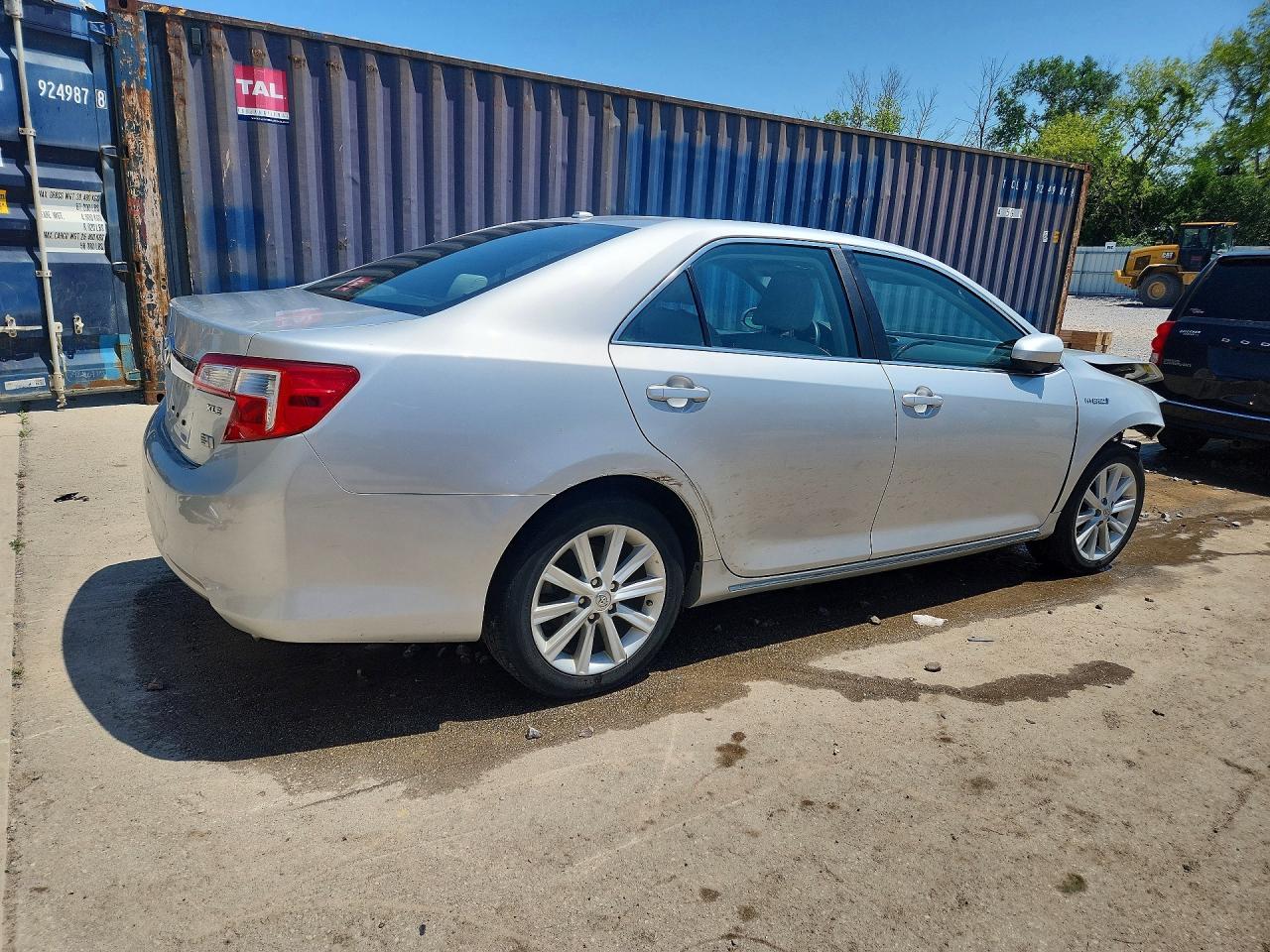 2013 Toyota Camry Hybrid Xle - Фото 3