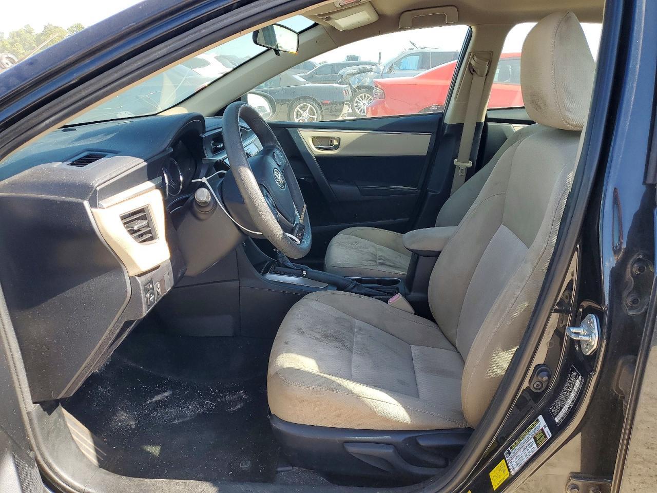 2014 Toyota Corolla Le - Image 7