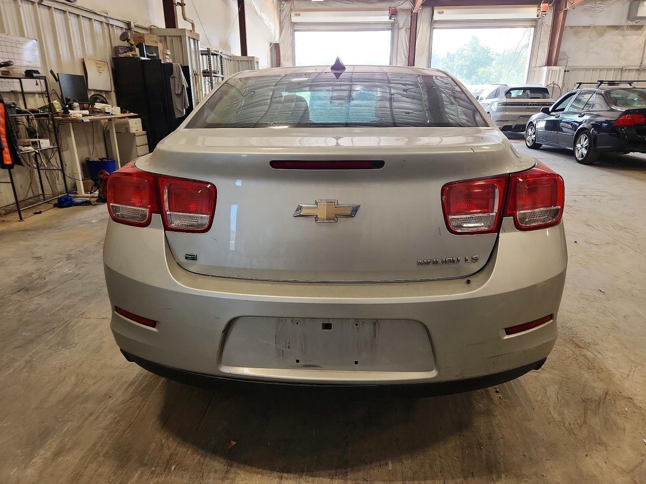 2015 Chevrolet Malibu Ls - Image 6