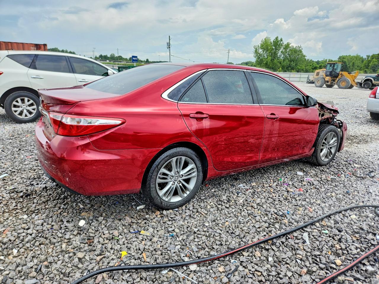 2015 Toyota Camry Se - Фото 3