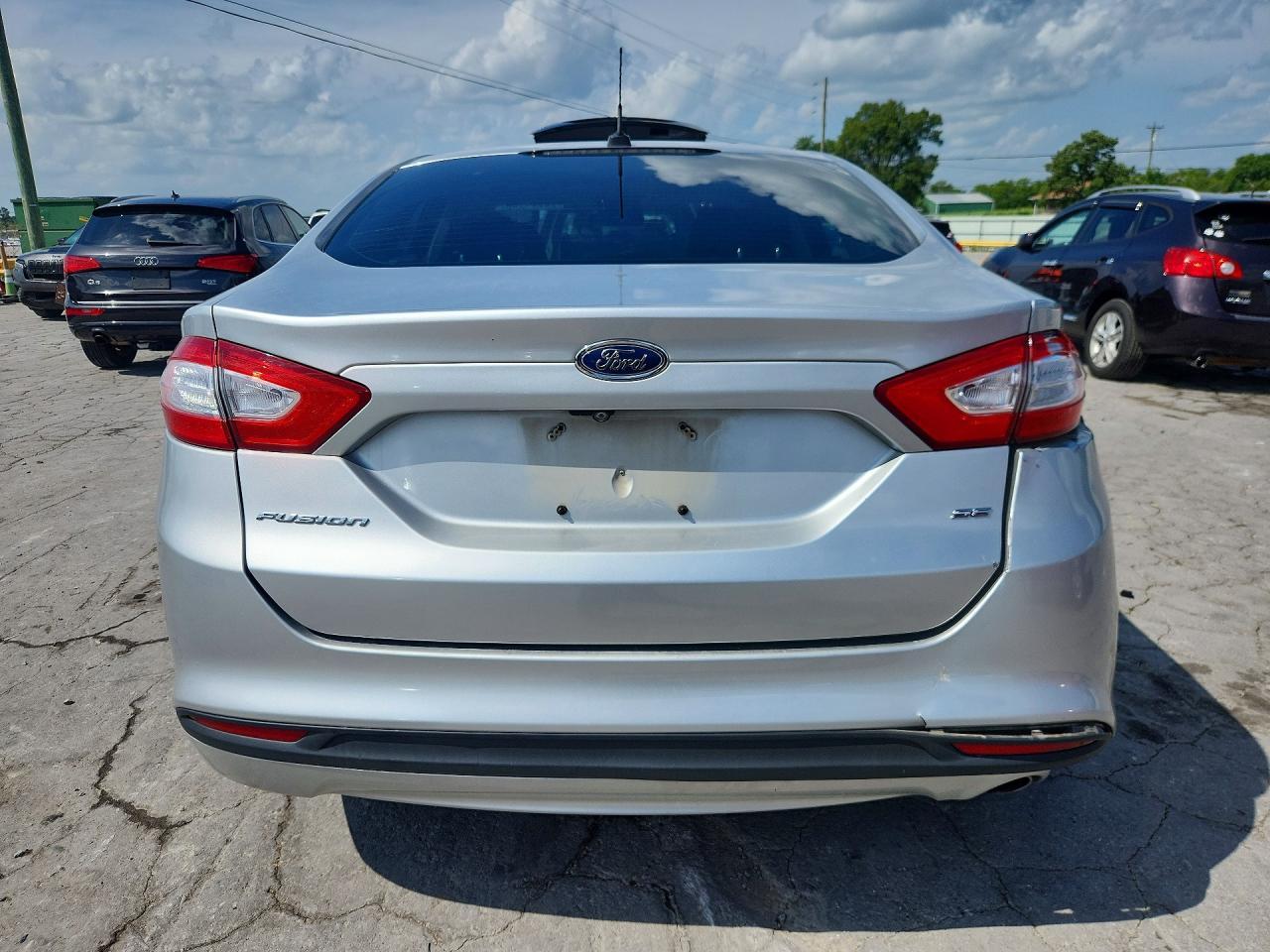 2014 Ford Fusion Se - Фото 6