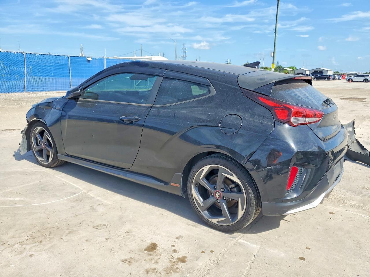 2019 Hyundai Veloster Turbo 1.6T - Image 2
