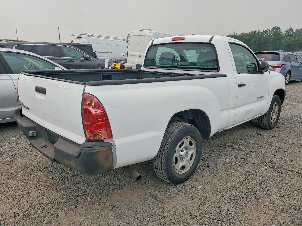 2005 Toyota Tacoma Base - Фото 3