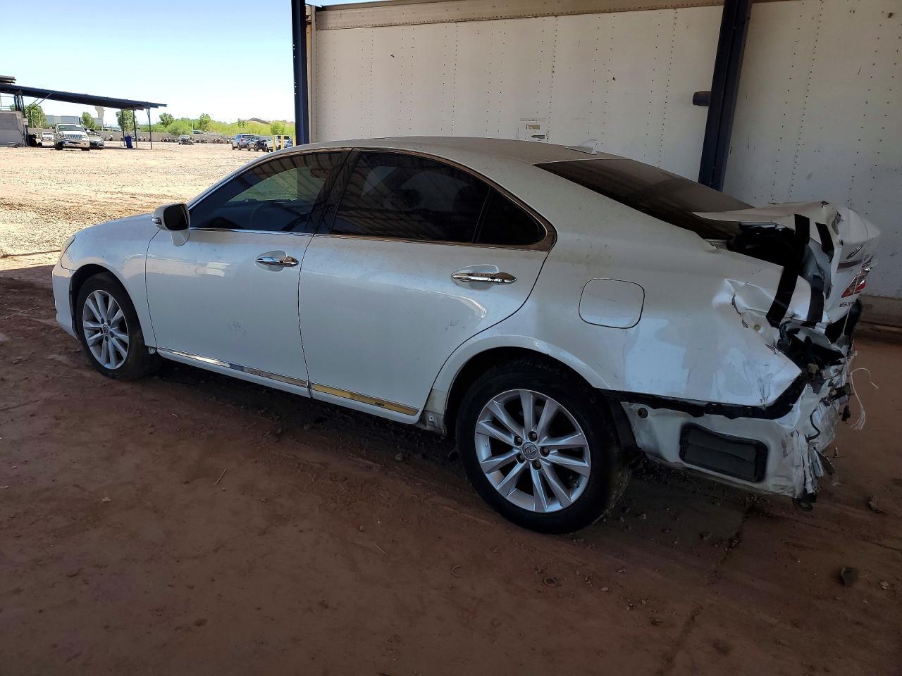 2011 Lexus Es 350 - Image 2