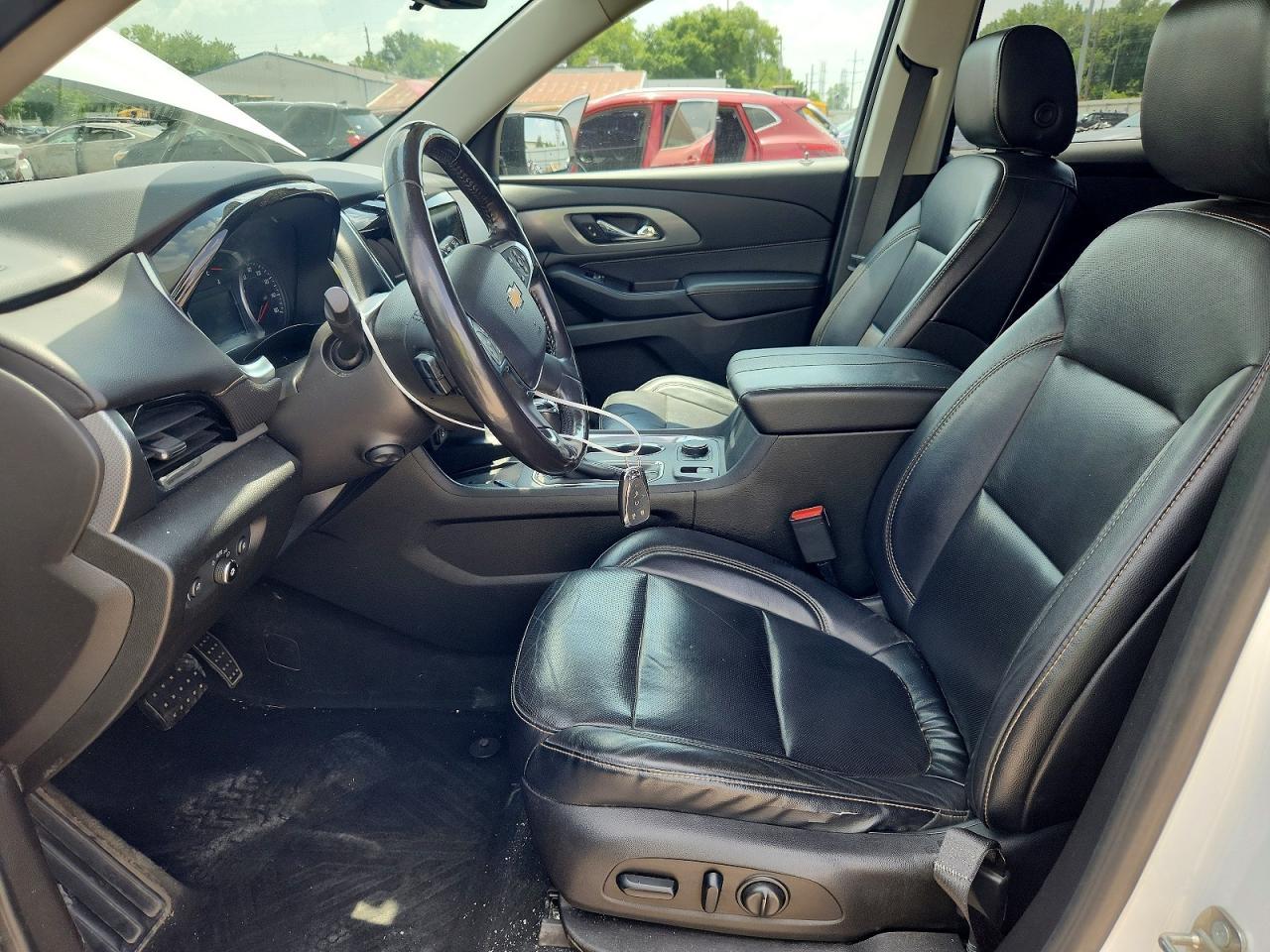 2018 Chevrolet Traverse Premier - Фото 7