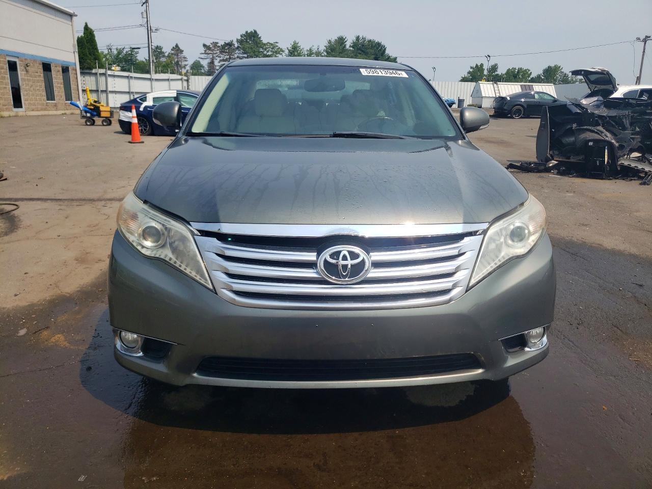 2011 Toyota Avalon Limited - Фото 5
