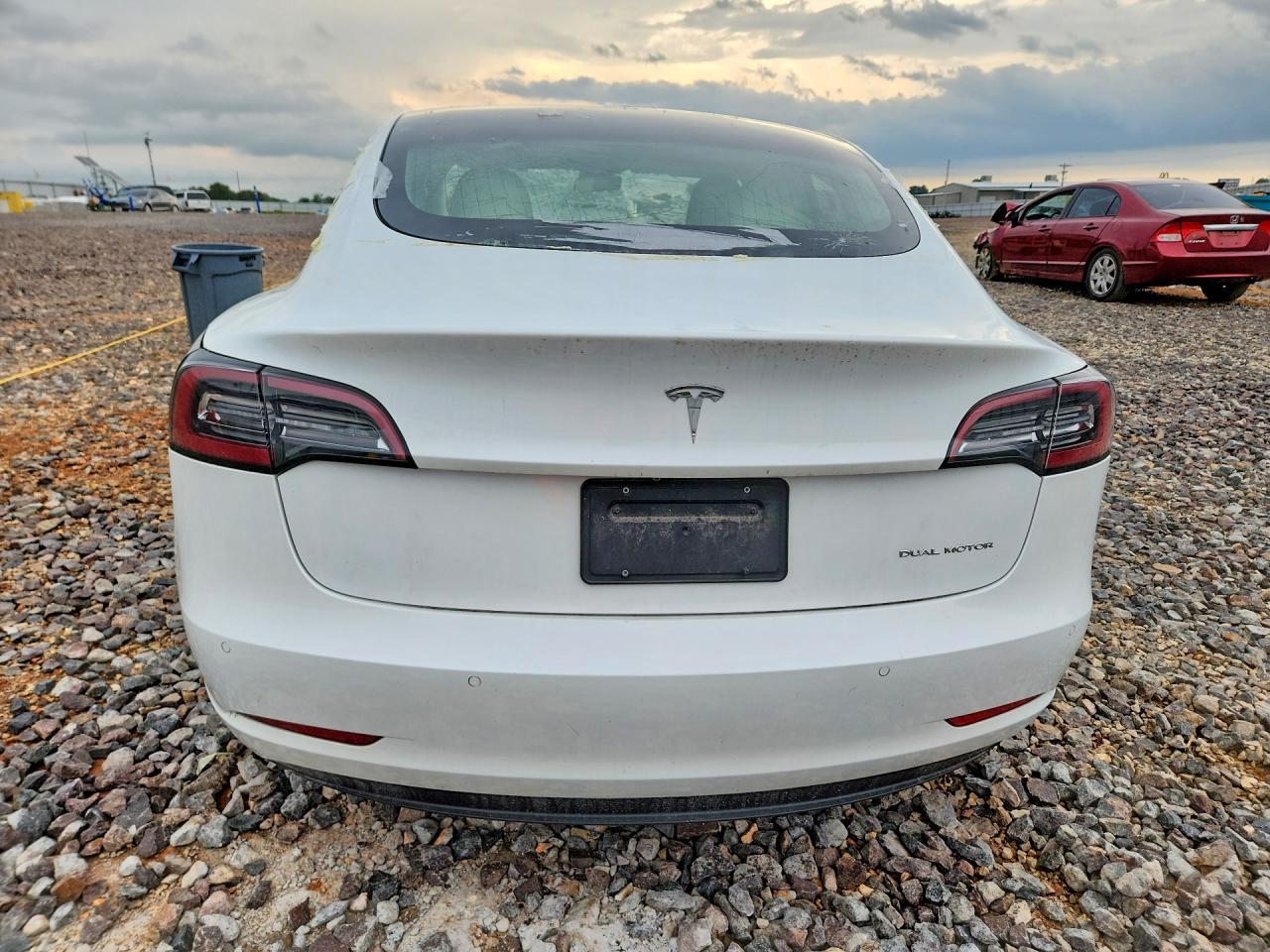 2020 Tesla Model 3 - Фото 6