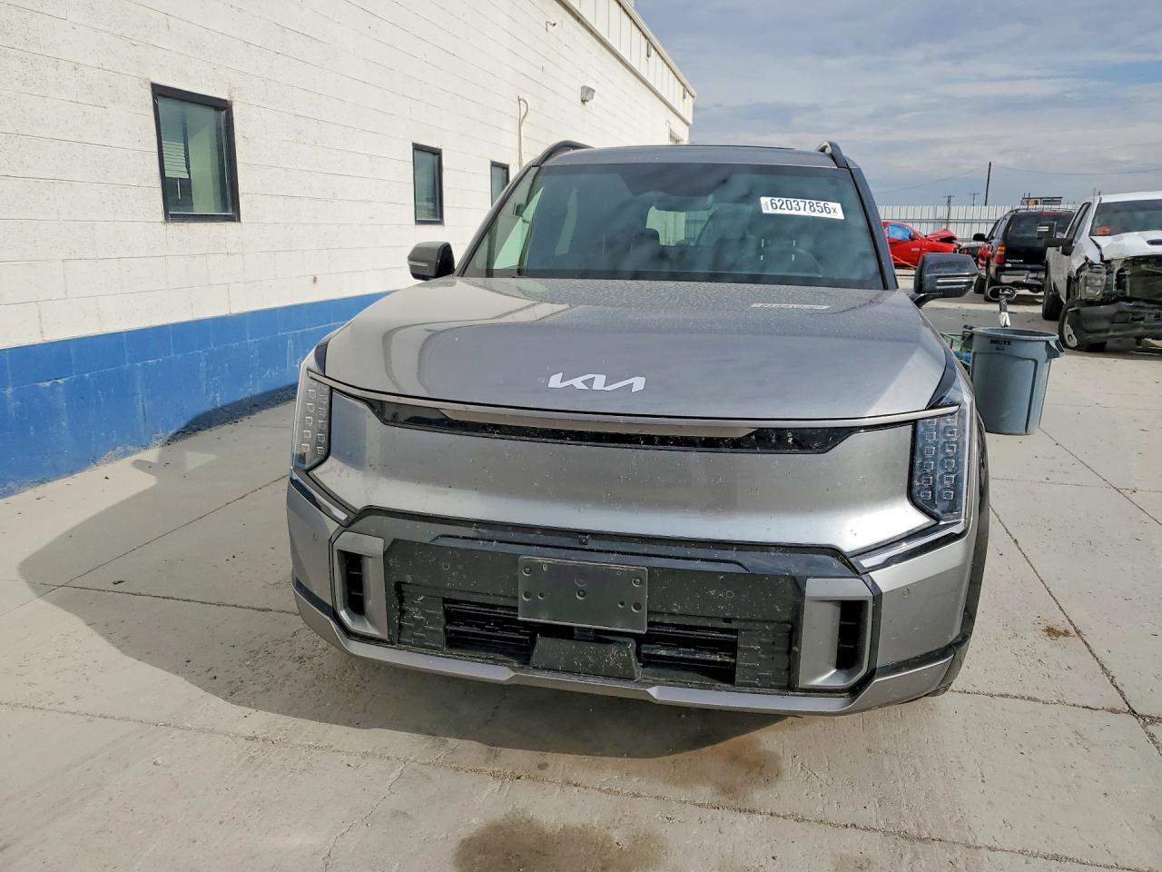 2024 Kia Ev9 Gt Line - Image 5