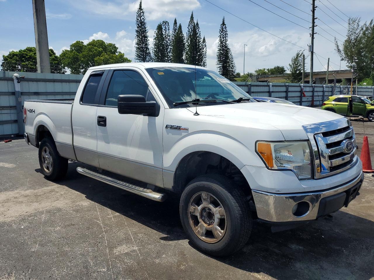 2011 Ford F150 Super Cab - Image 4