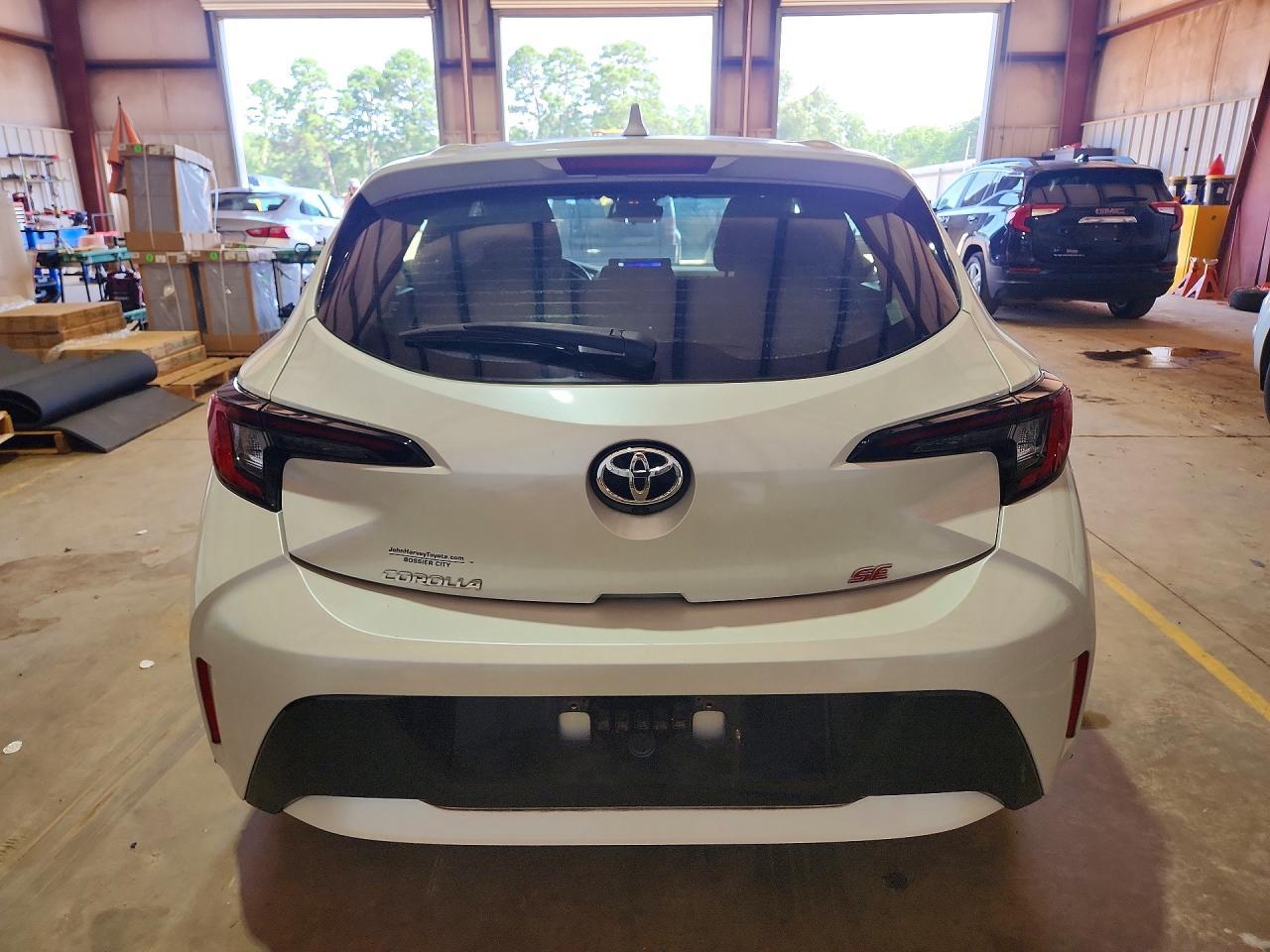 2024 Toyota Corolla Hatchback Se - Фото 6