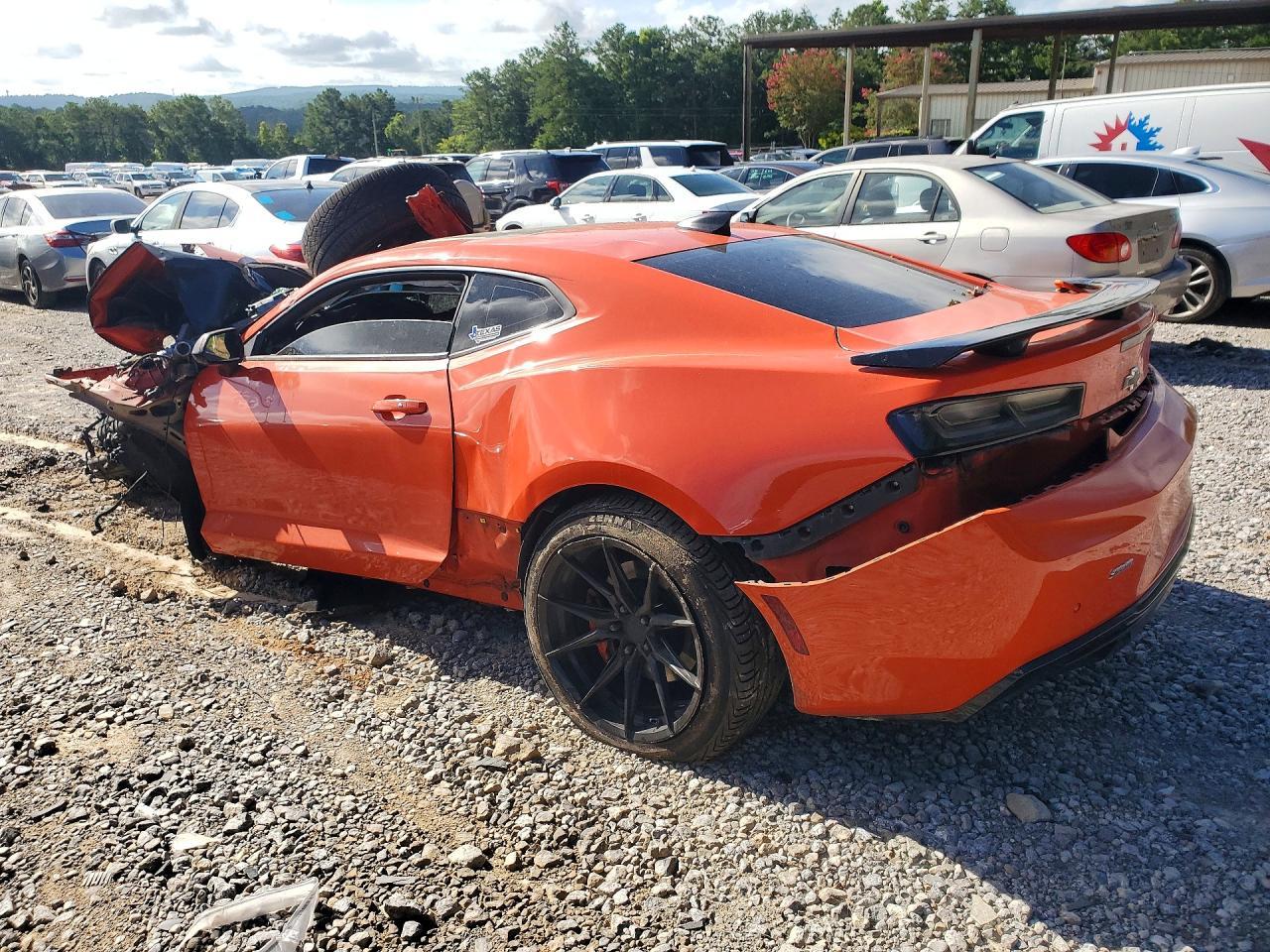 2018 Chevrolet Camaro Ss - Фото 2