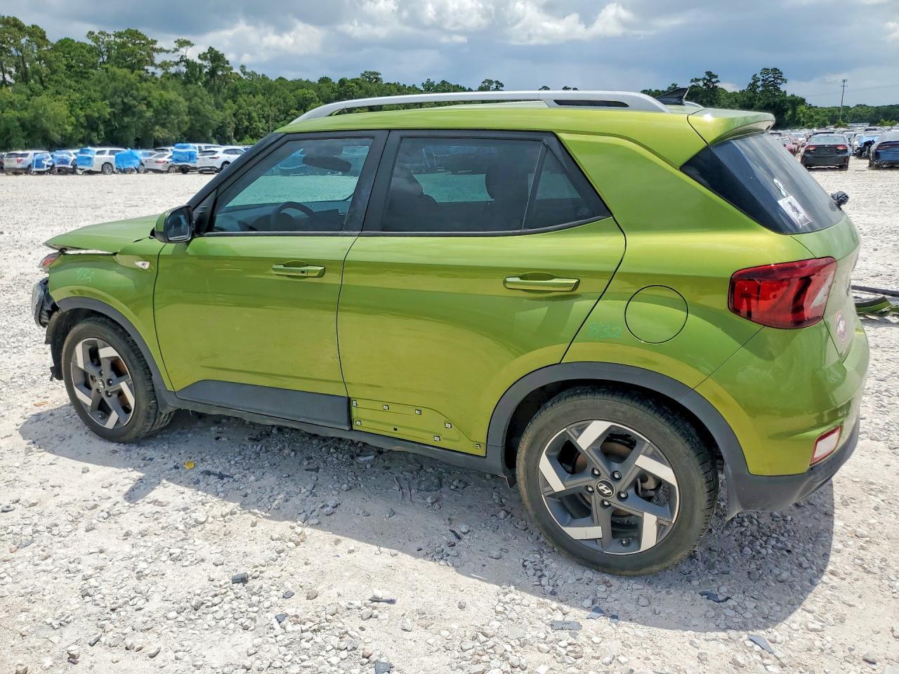 2021 Hyundai Venue Sel - Фото 2