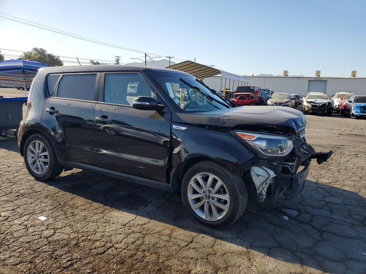 2017 Kia Soul + - Фото 4