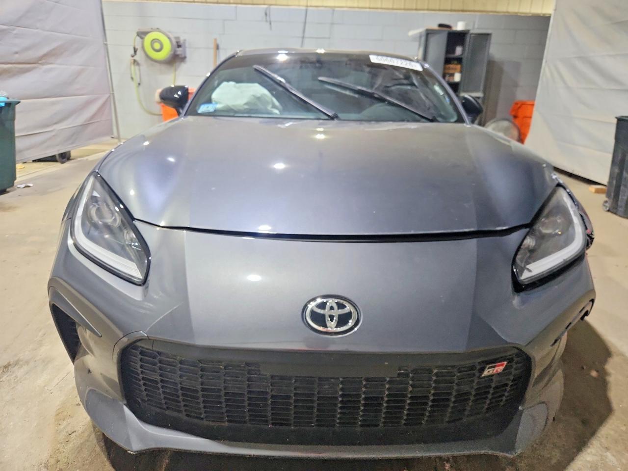 2024 Toyota Gr 86 Premium - Фото 5