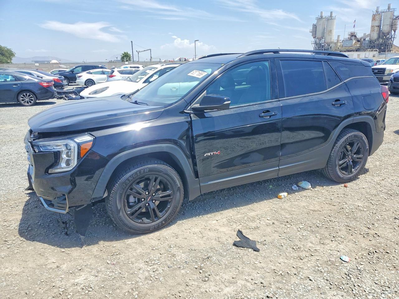 2022 GMC Terrain At4