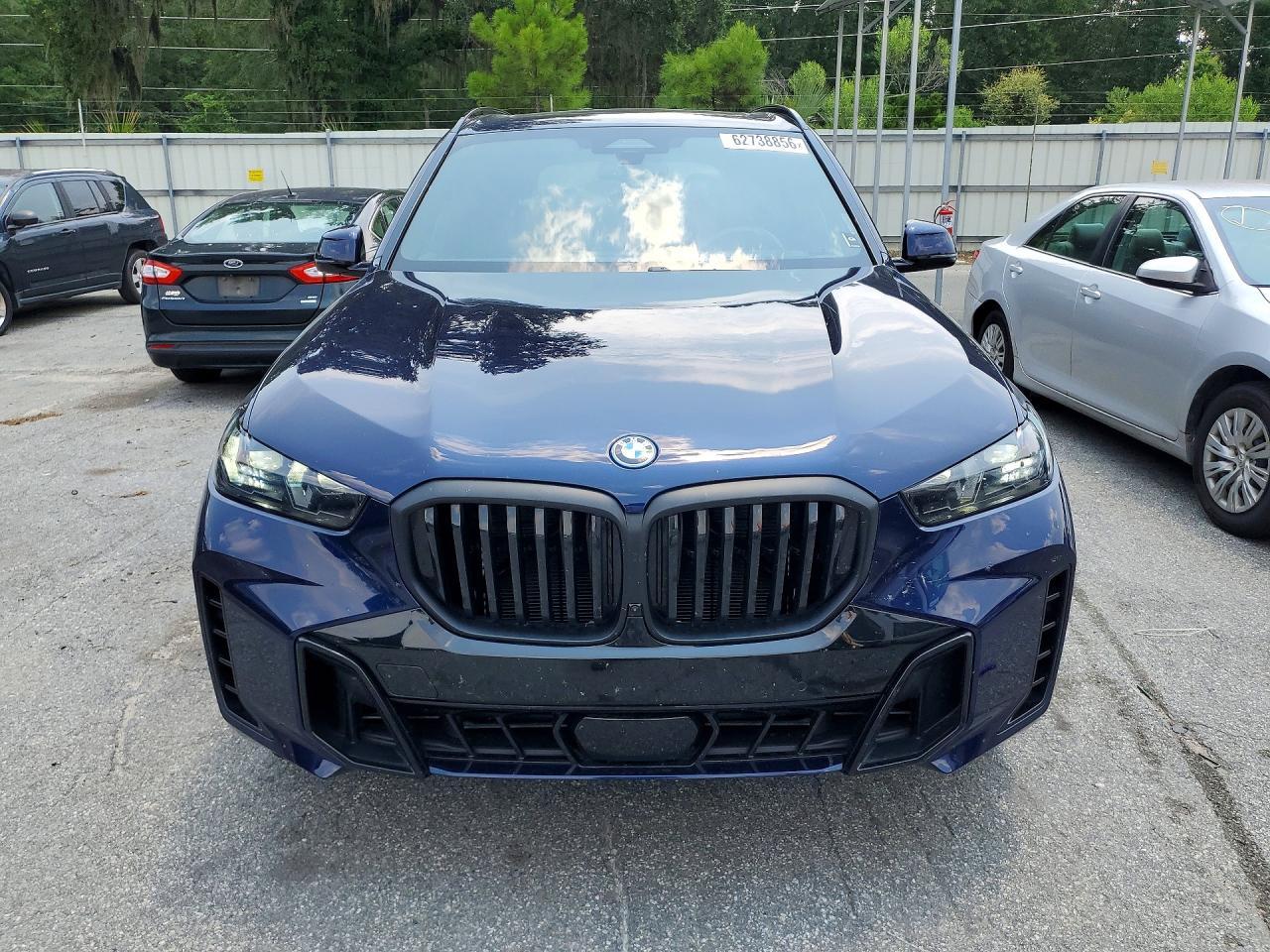 2026 BMW X5 - Фото 5