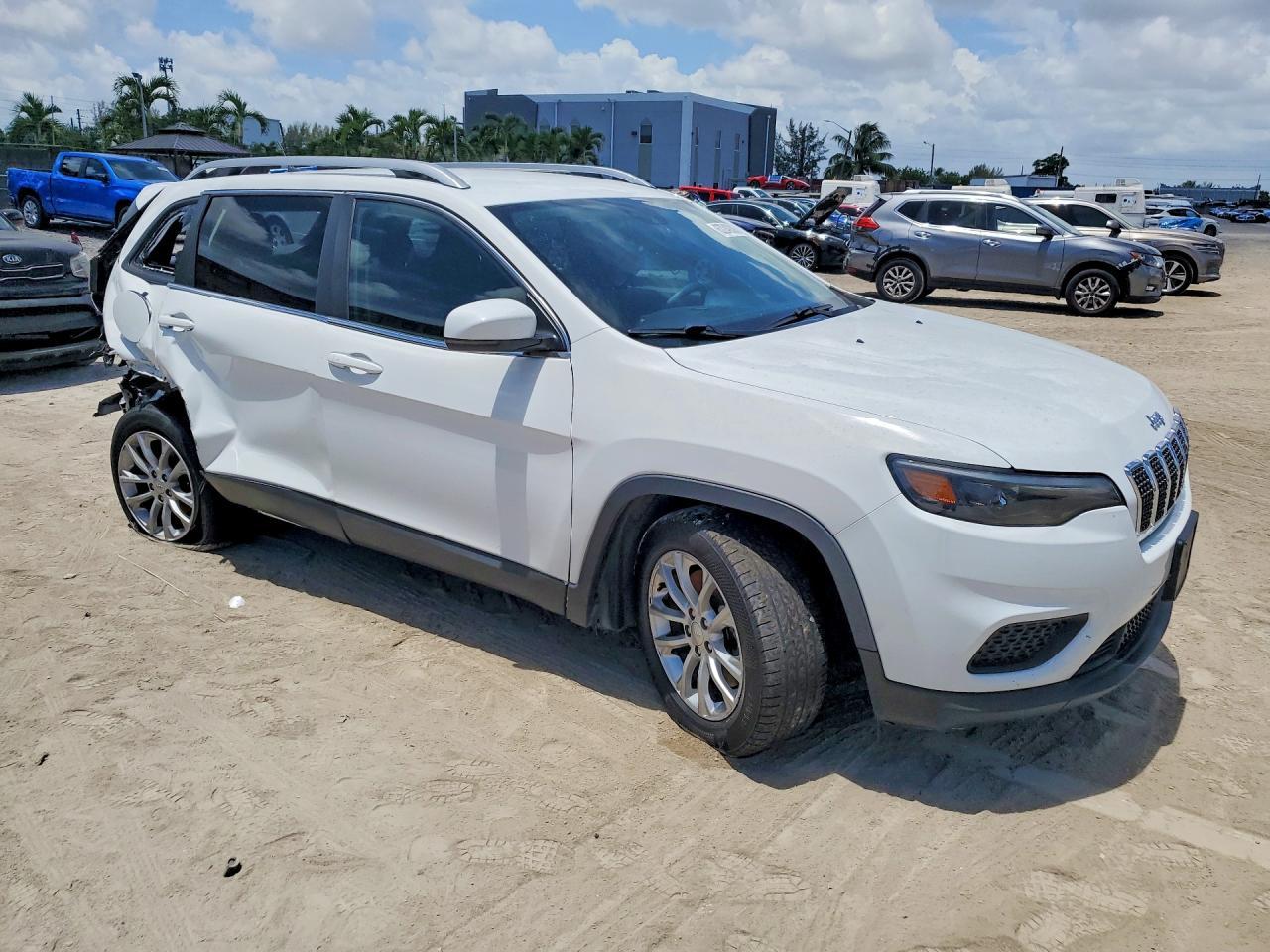 2021 Jeep Cherokee Latitude - Image 4
