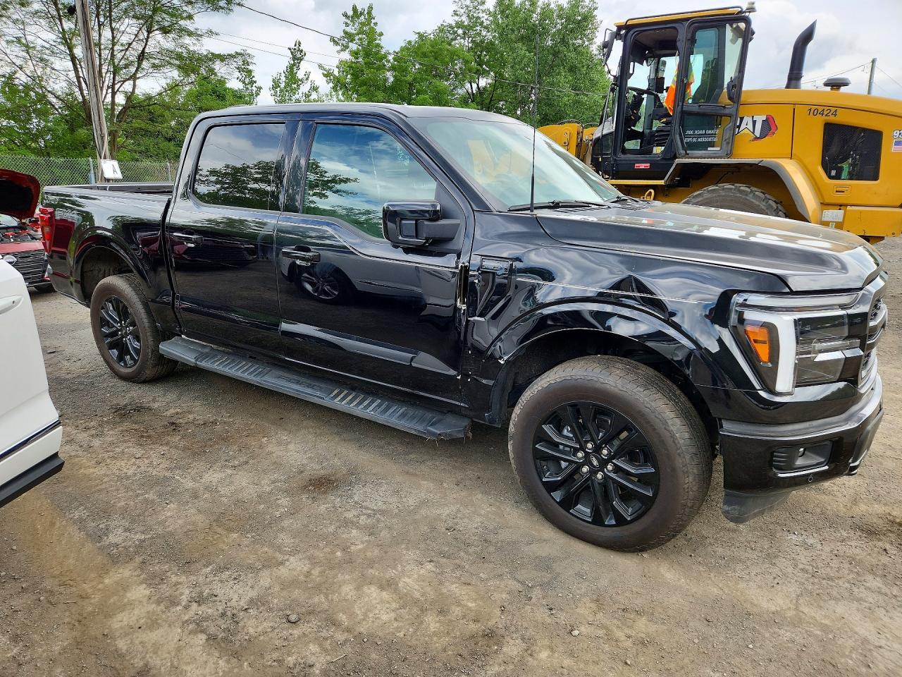 2025 Ford F150 Lariat - Фото 4