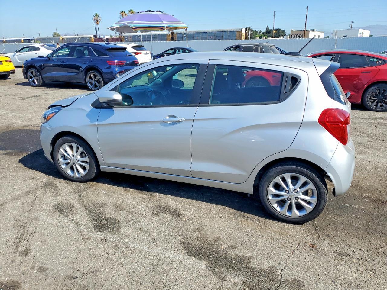 2021 Chevrolet Spark 1Lt - Фото 2