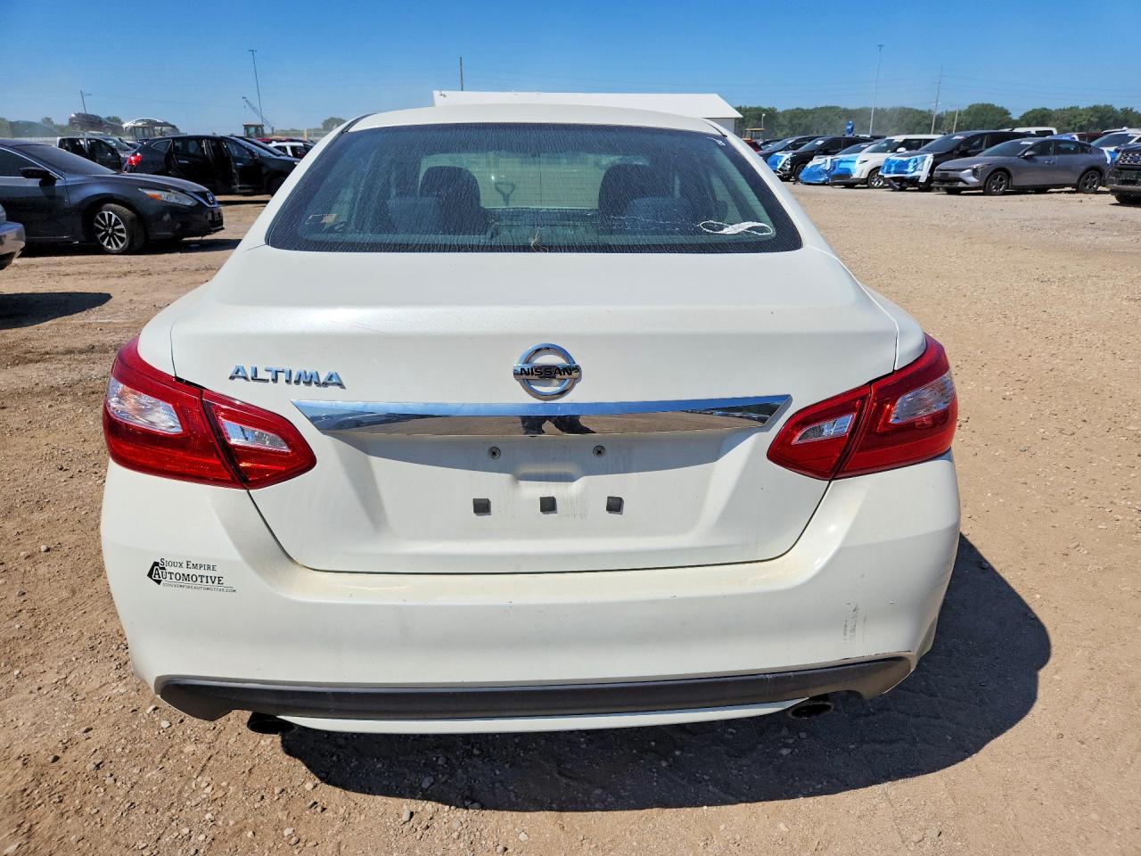 2017 Nissan Altima 2.5 S - Фото 6