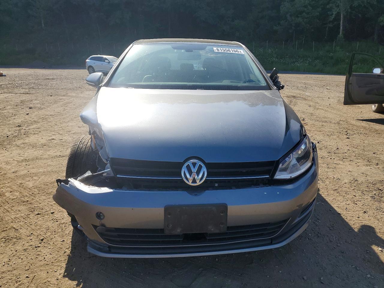 2017 Volkswagen Golf S - Image 5