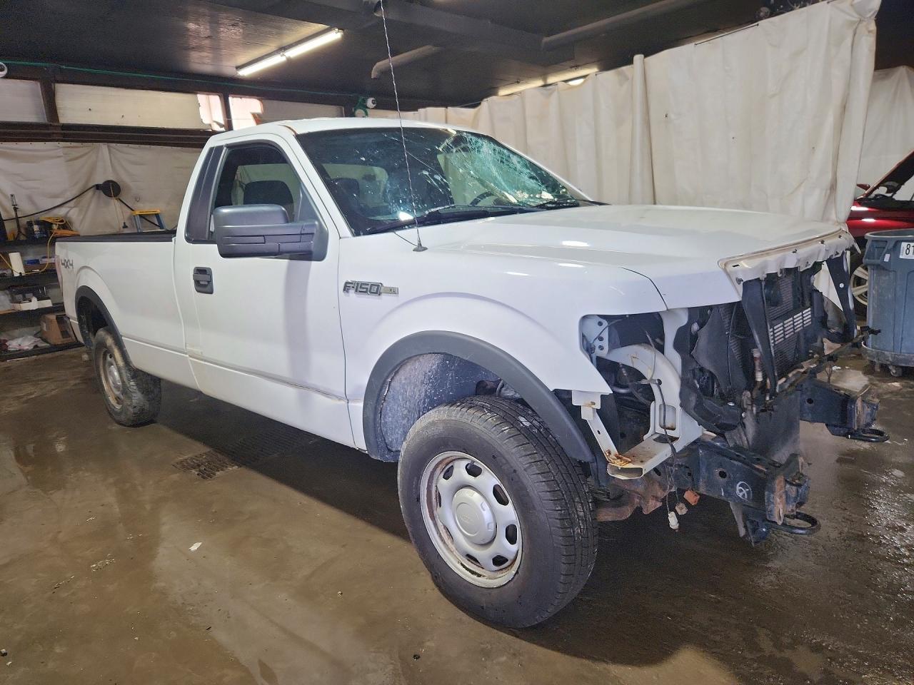2014 Ford F150 - Фото 4
