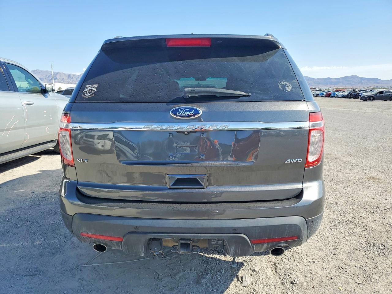 2015 Ford Explorer Xlt - Фото 6