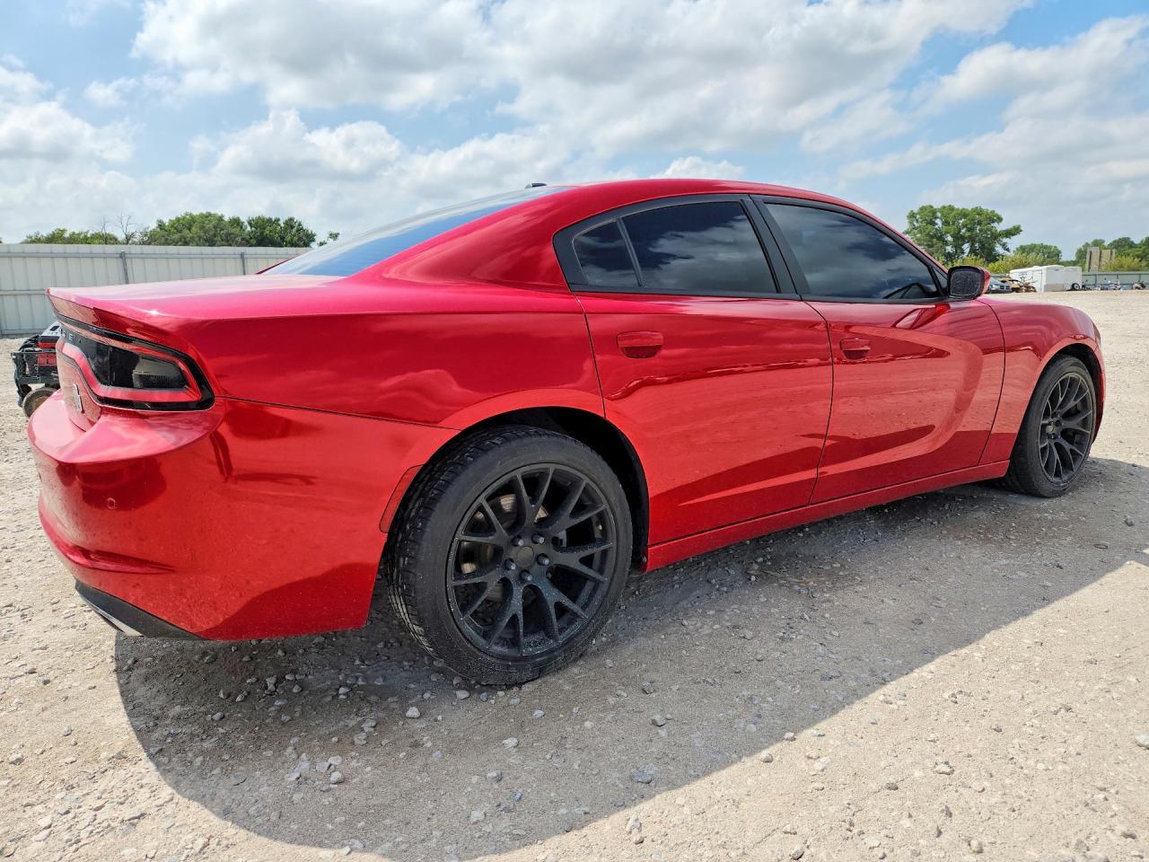 2015 Dodge Charger Se - Фото 3