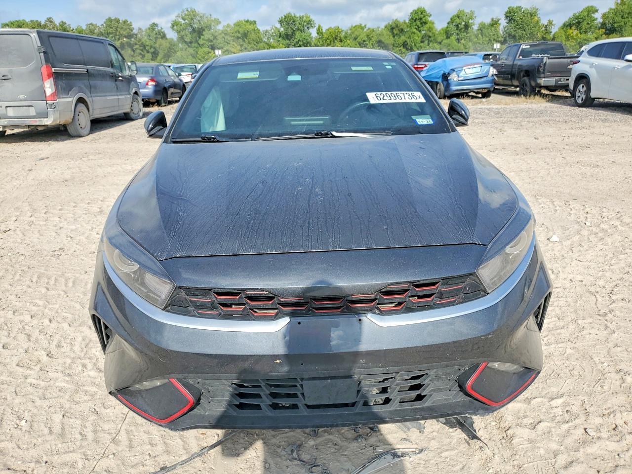 2024 Kia Forte Gt Line - Фото 5
