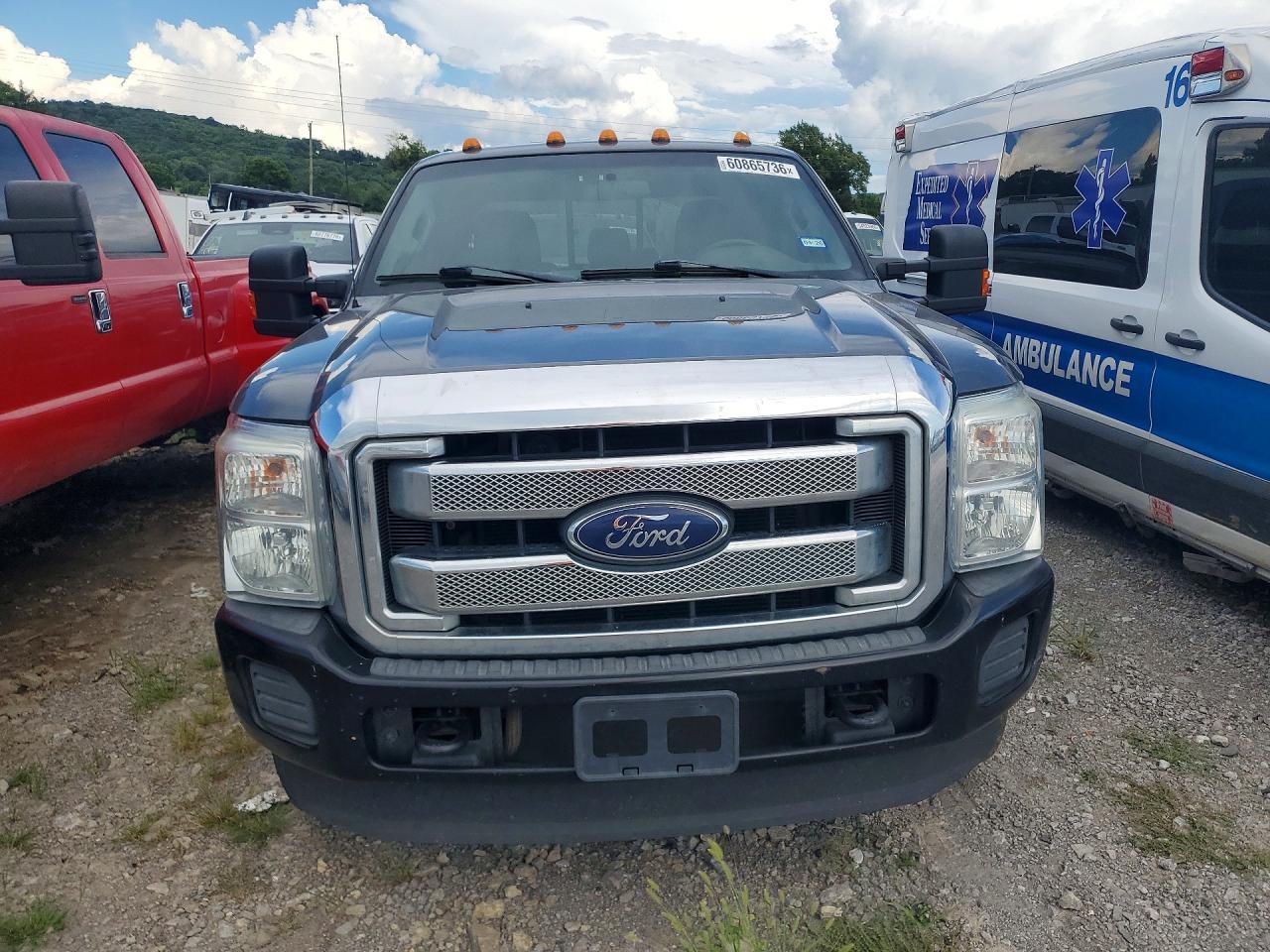 2016 Ford F350 Super Duty - Image 5