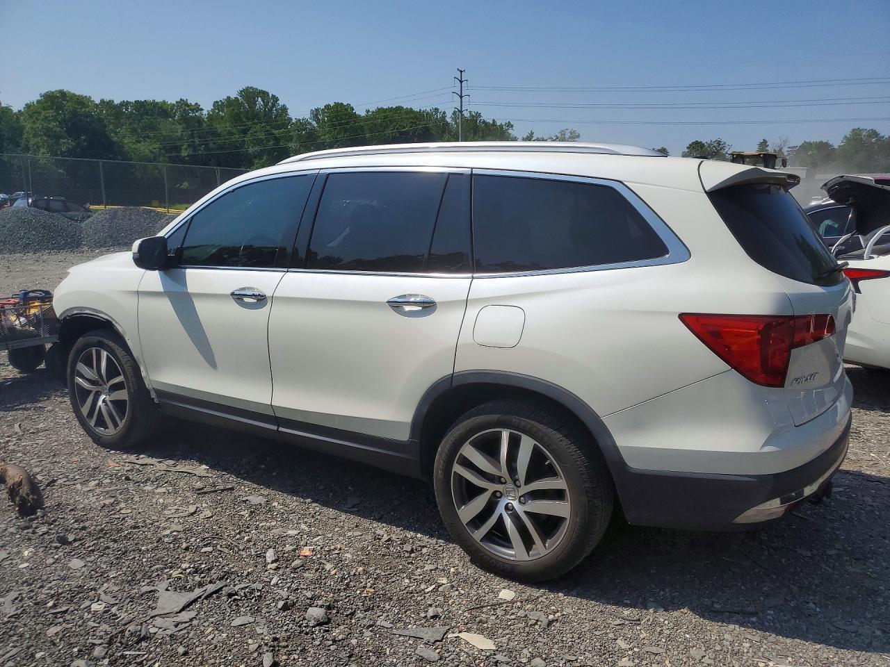 2018 Honda Pilot Touring - Фото 2