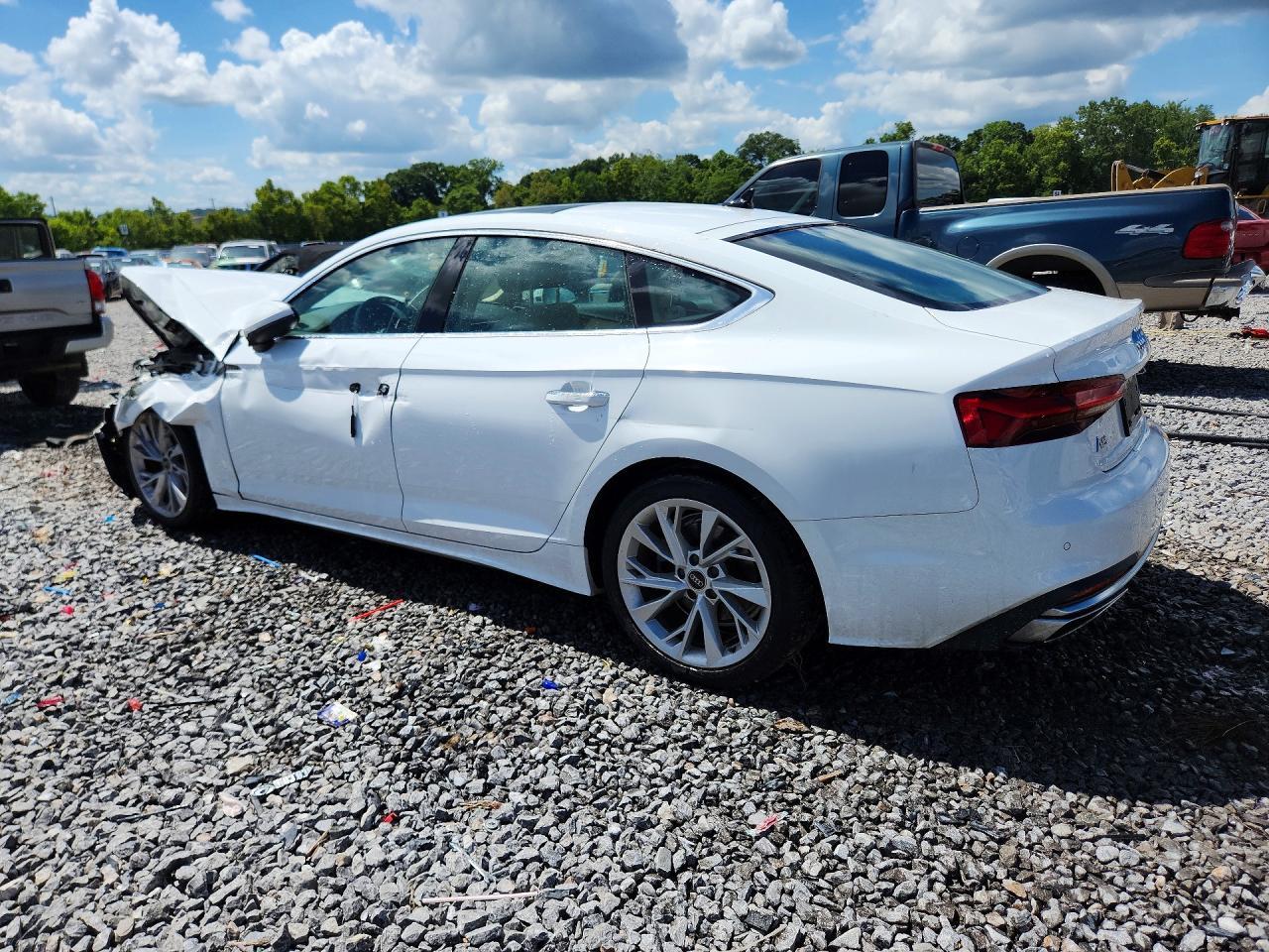 2023 Audi A5 Premium 40 - Фото 2
