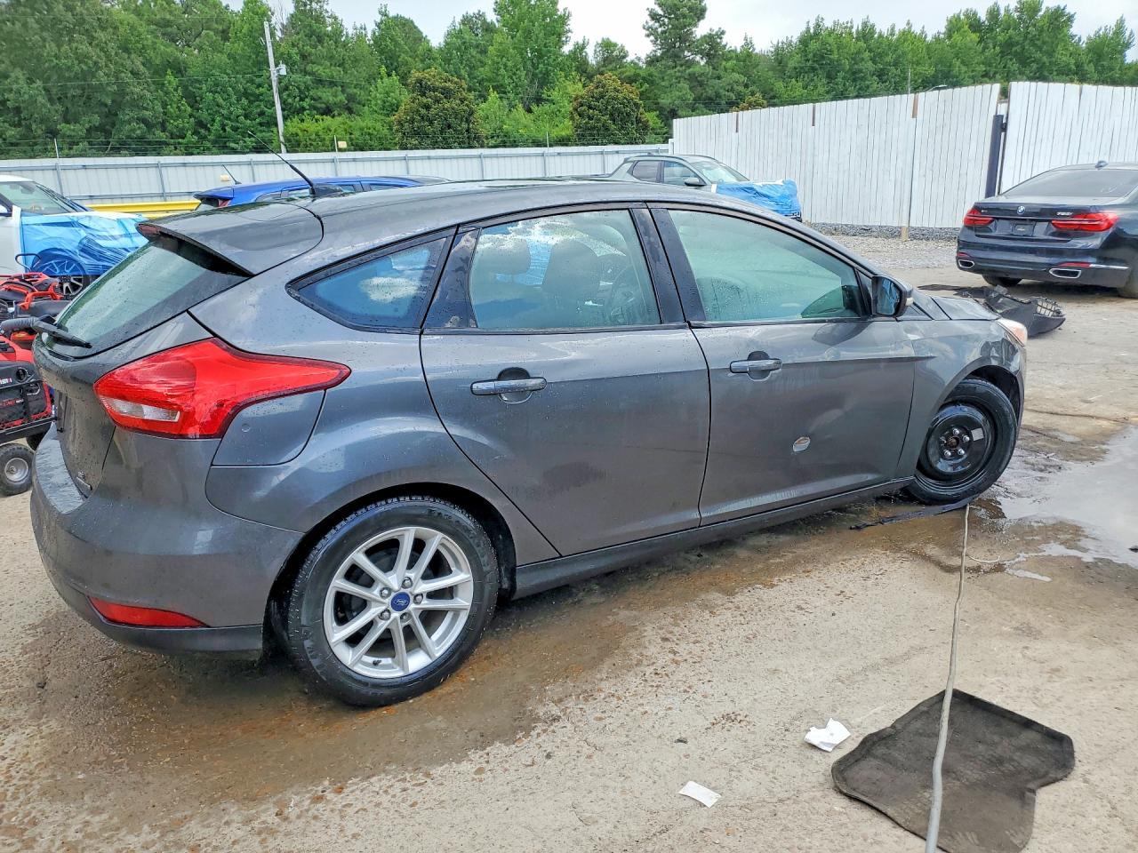 2015 Ford Focus Se - Фото 3