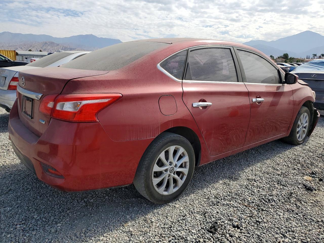 2017 Nissan Sentra - Фото 3