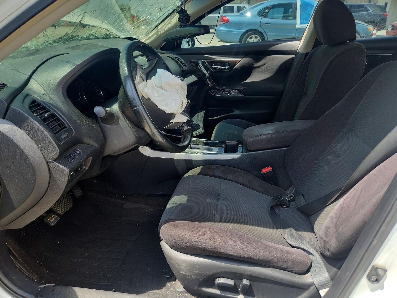 2013 Nissan Altima - Фото 7