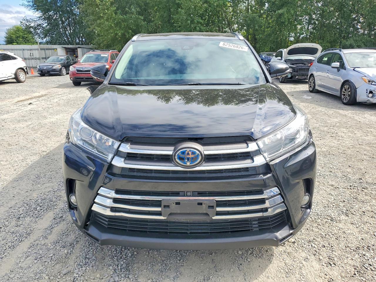 2018 Toyota Highlander Hybrid Limited Platinum - Image 5