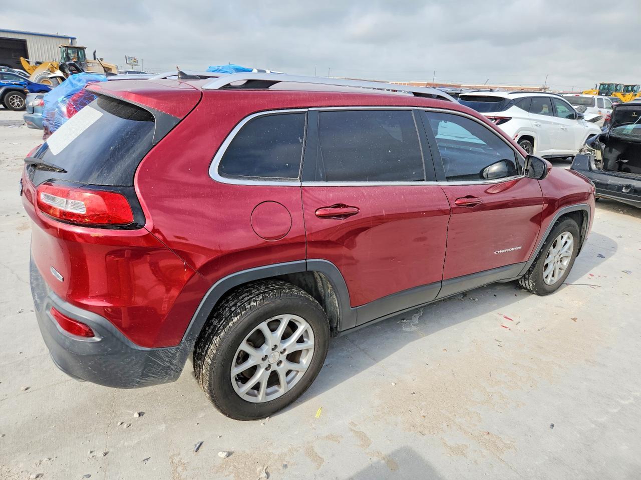 2015 Jeep Cherokee Latitude - Image 3