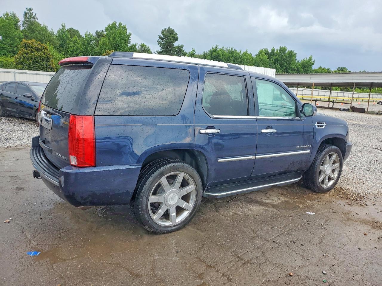 2008 Cadillac Escalade Luxury - Фото 3