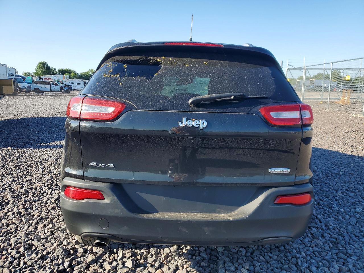 2015 Jeep Cherokee Latitude - Фото 6