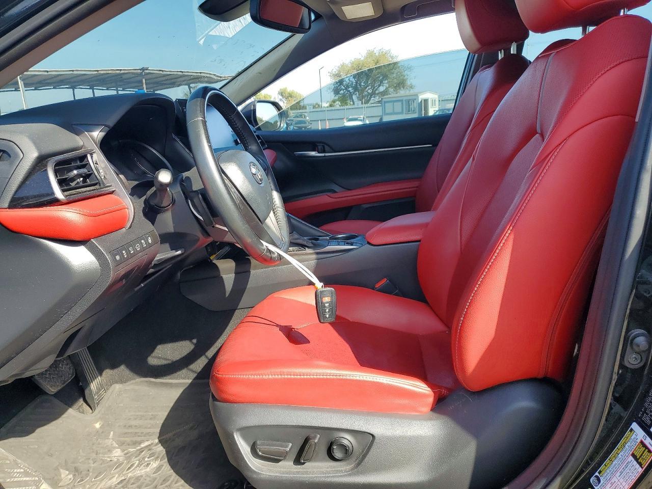 2021 Toyota Camry Xse - Фото 7