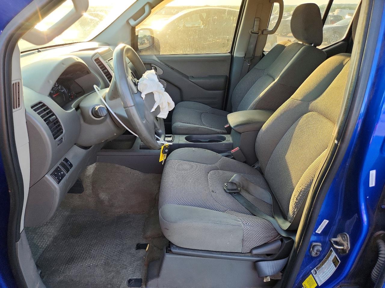 2015 Nissan Frontier S - Фото 7