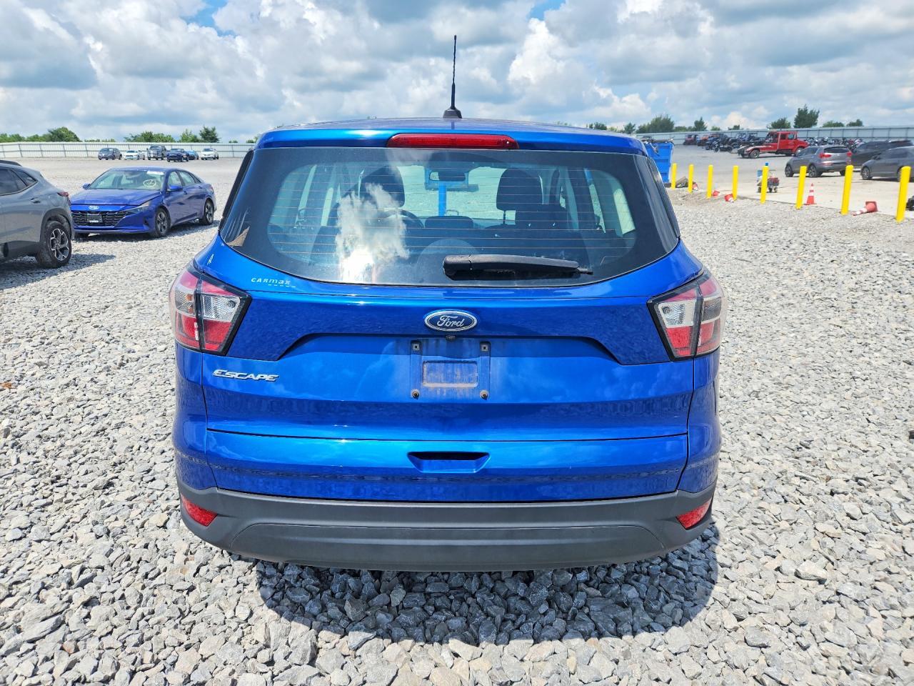 2017 Ford Escape S - Image 6